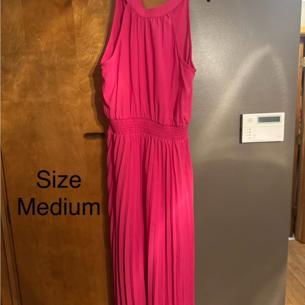 Vibrant Pink Sleeveless Dress - Medium